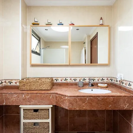Home2Book Duplex La Tejita *